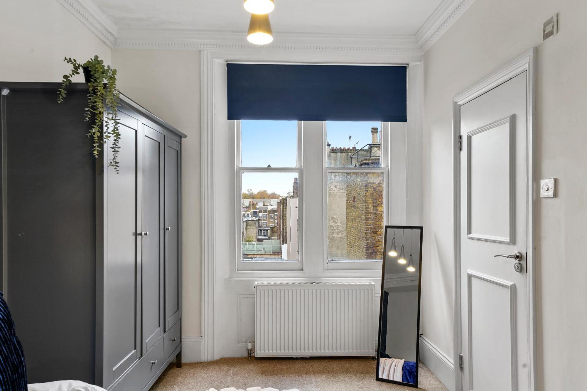 Delightful Flat In - Sleeps 6 Appartement Londen